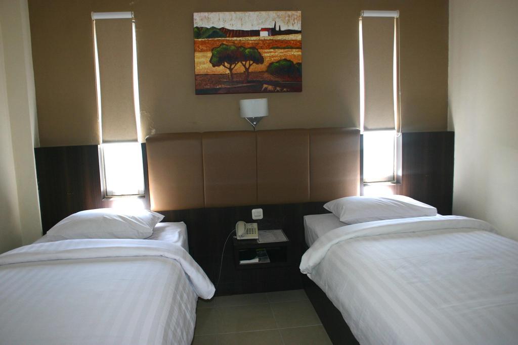 Royal Mamberamo Hotel Sorong Pokój zdjęcie