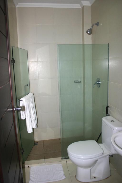 Royal Mamberamo Hotel Sorong Pokój zdjęcie