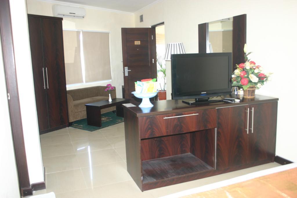 Royal Mamberamo Hotel Sorong Pokój zdjęcie