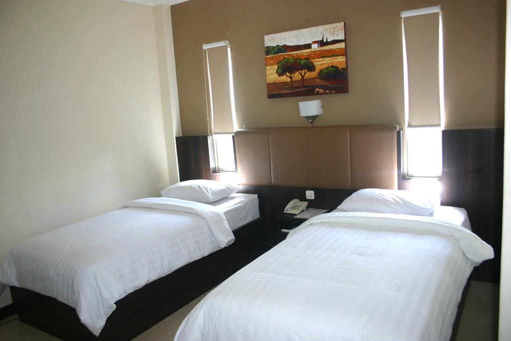 Royal Mamberamo Hotel Sorong Pokój zdjęcie