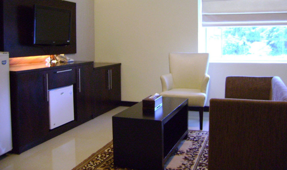 Royal Mamberamo Hotel Sorong Zewnętrze zdjęcie